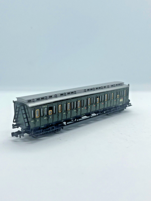 FLEISCHMANN HO 8046 K 2ND CLASS COMPARTMENT COACH B4 041843 FFM OF THE DB