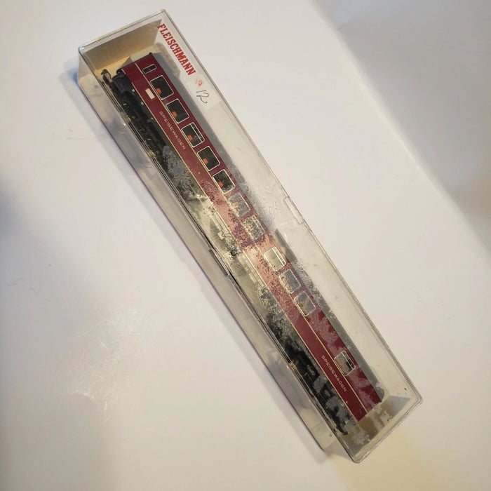 FLEISCHMANN HO 5105 1:87 SCALE RESTAURANT / DINING COACH 51 80 88-80 233-6 OF THE DB