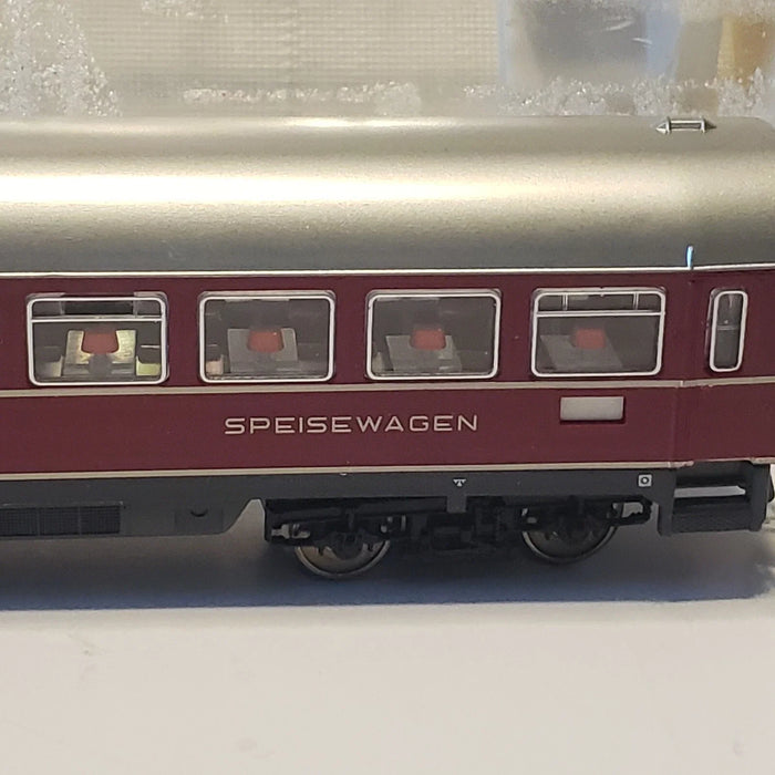FLEISCHMANN HO 5105 1:87 SCALE RESTAURANT / DINING COACH 51 80 88-80 233-6 OF THE DB