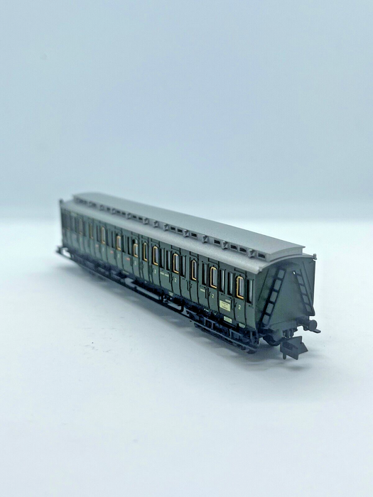 FLEISCHMANN HO 8046 K 2ND CLASS COMPARTMENT COACH B4 041843 FFM OF THE DB