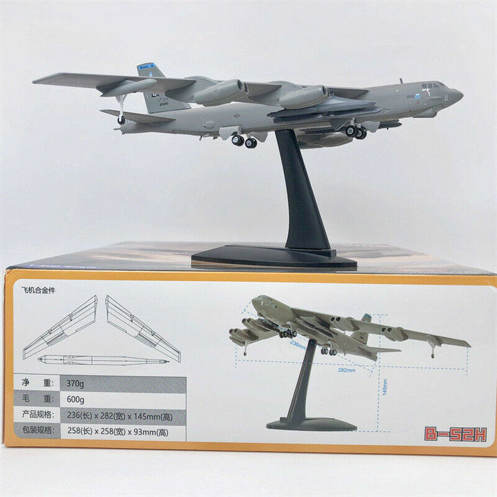 DIE CAST AIRPLANE MODEL B-52H STRATOFORTRESS 1/200