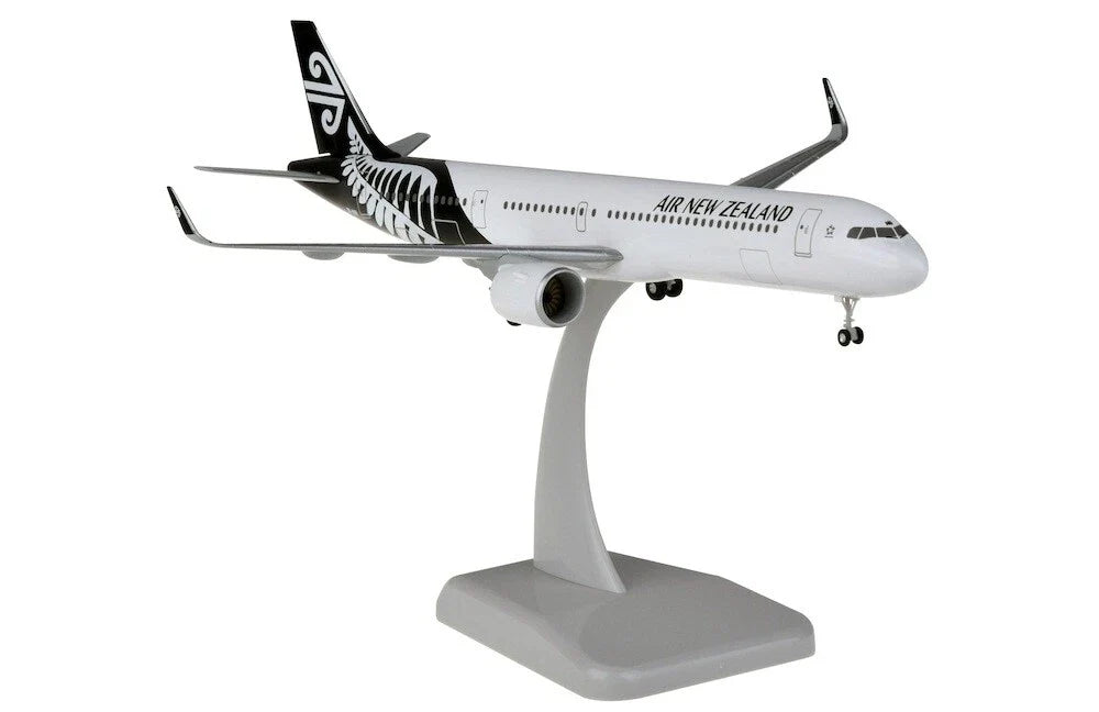 DIE CAST AIRPLANE HOGAN AIRBUS A321NEO AIR NEW ZEALAND SCALE 1/200 MODEL WHITE ZK-NNB 11694