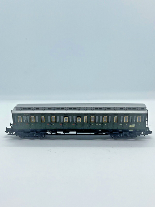 FLEISCHMANN HO 8046 K 2ND CLASS COMPARTMENT COACH B4 041843 FFM OF THE DB