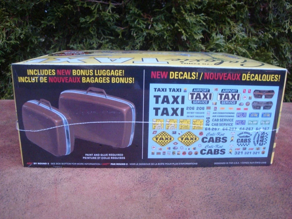 AMT 1970 FORD GALAXIE TAXI 1:25 SCALE MODEL KIT&nbsp;AMT1243M/12