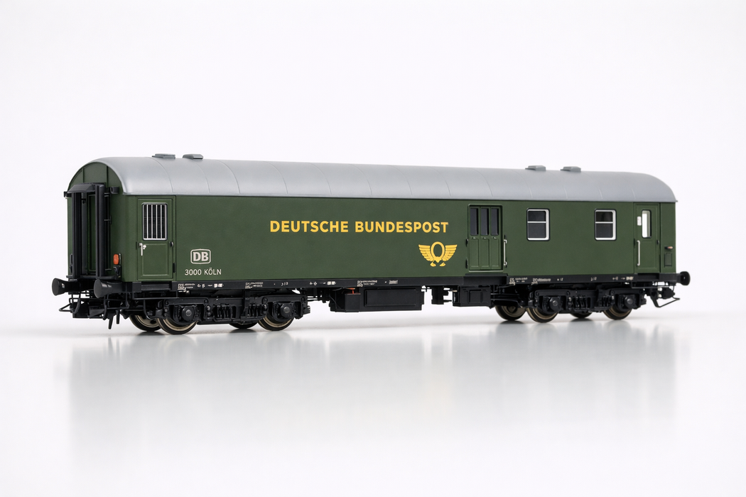 ROCO HO 44208A RAILWAY  POSTAL WAGON OF THE DB 3000 COLOGNE