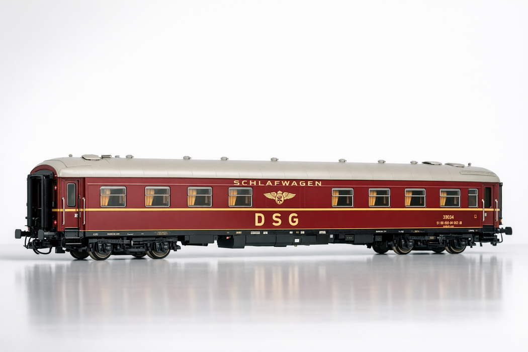 ROCO HO 4292S Passenger Sleeping Car – Schlafwagen DSG 33034 (HO Scale Model)