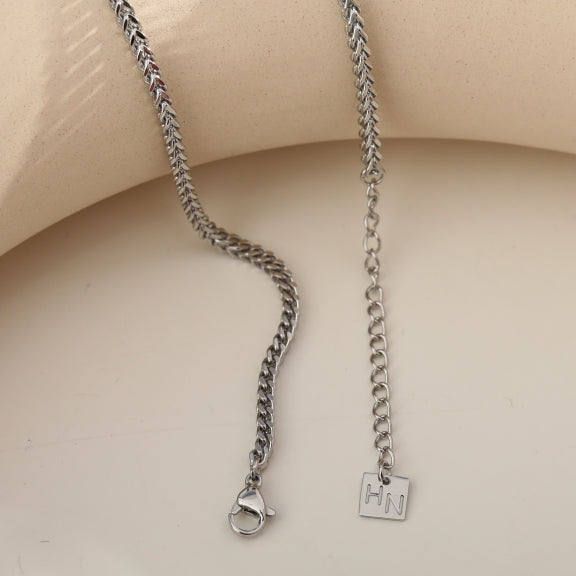 FARAH Cuban Link Silver Chain Necklace