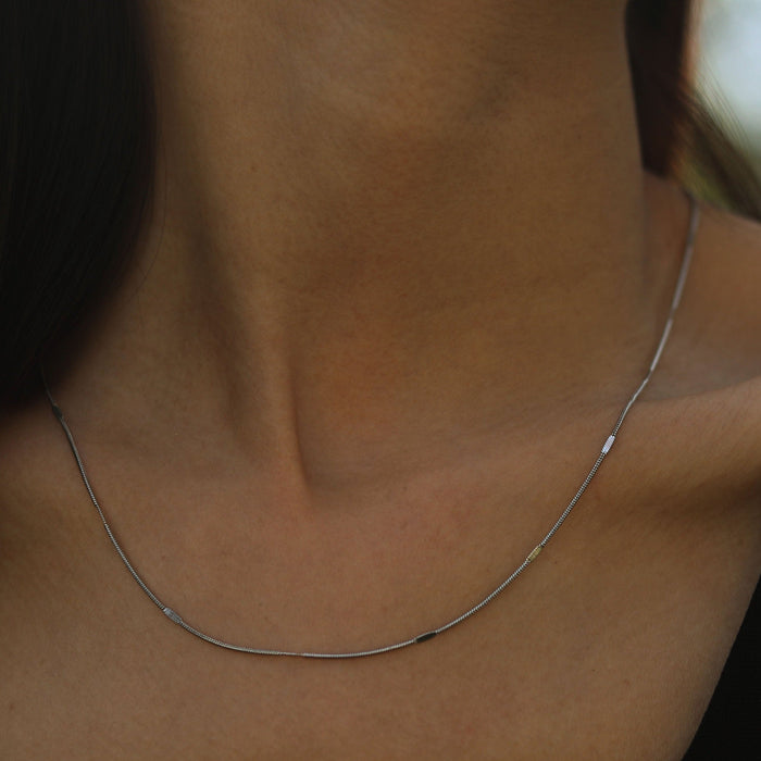 SVET Dainty Minimalist Silver Necklace