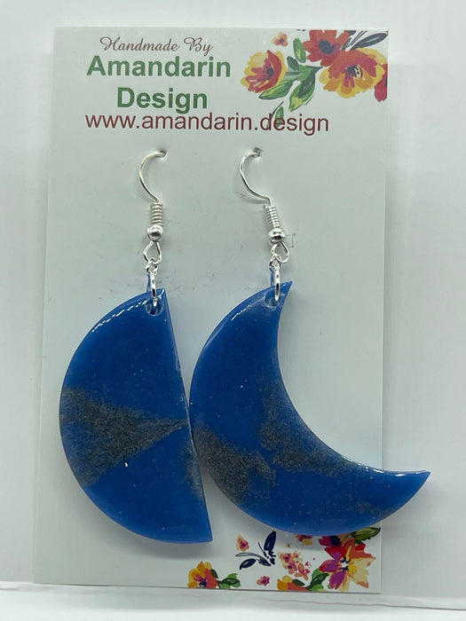 Handmade Resin Retro Earrings.